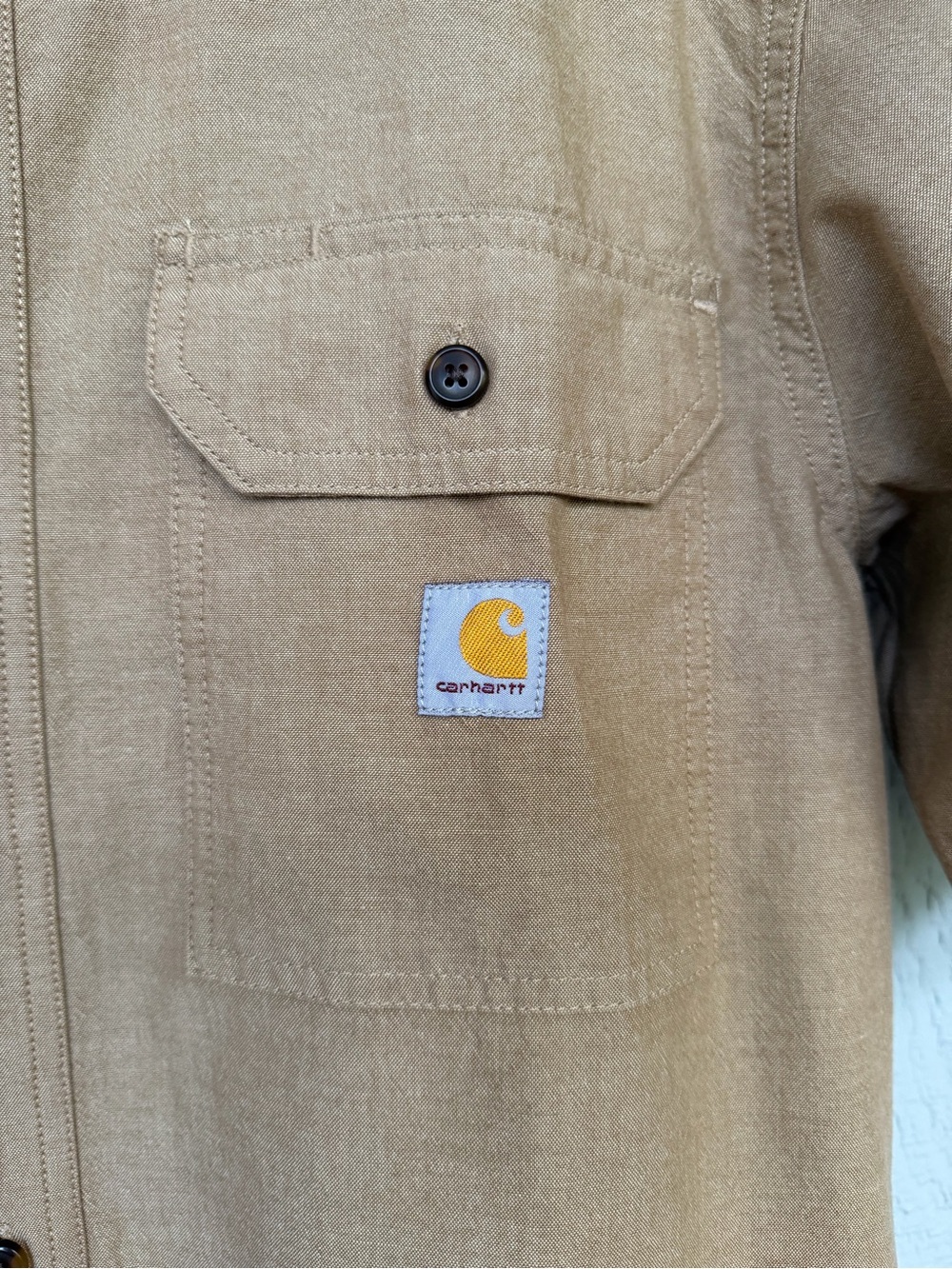 Sz S Carhartt Mens Button-Down Shirt in dark Tan chambray.. like new condition - Picture 7 of 13